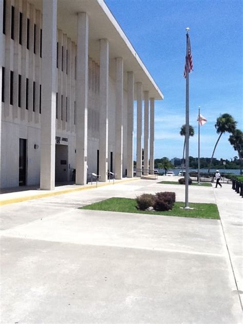 courthouse in daytona beach